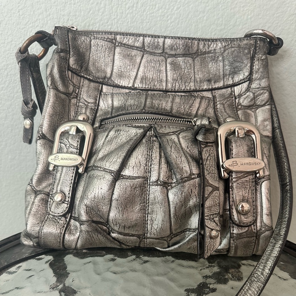 B. Makowsky Lakewood Pewter Leather Crossbody Bag Metallic Leather Handbag